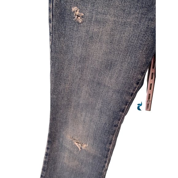 SO Wear it declare it Womens girts distressed jeans SIZE 7 short - Picture 6 of 7